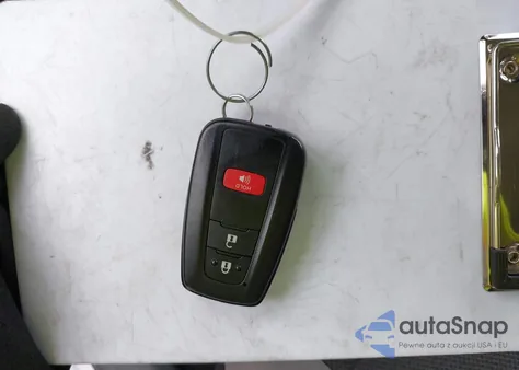 2024 Toyota Rav4 Xle from USA, damaged, VIN 2T3W1RFV9RW306363